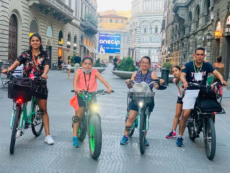 Florence: E-Bike Tour with Michelangelo Square - Piazzale Michelangelo: the stop that turns Florence into a 3D map