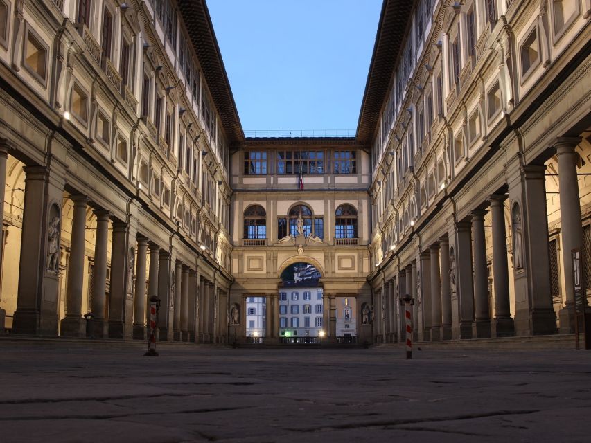 Florence: Early Morning Uffizi Gallery Guided Tour - Entering smoothly: security, bags, and what not to bring