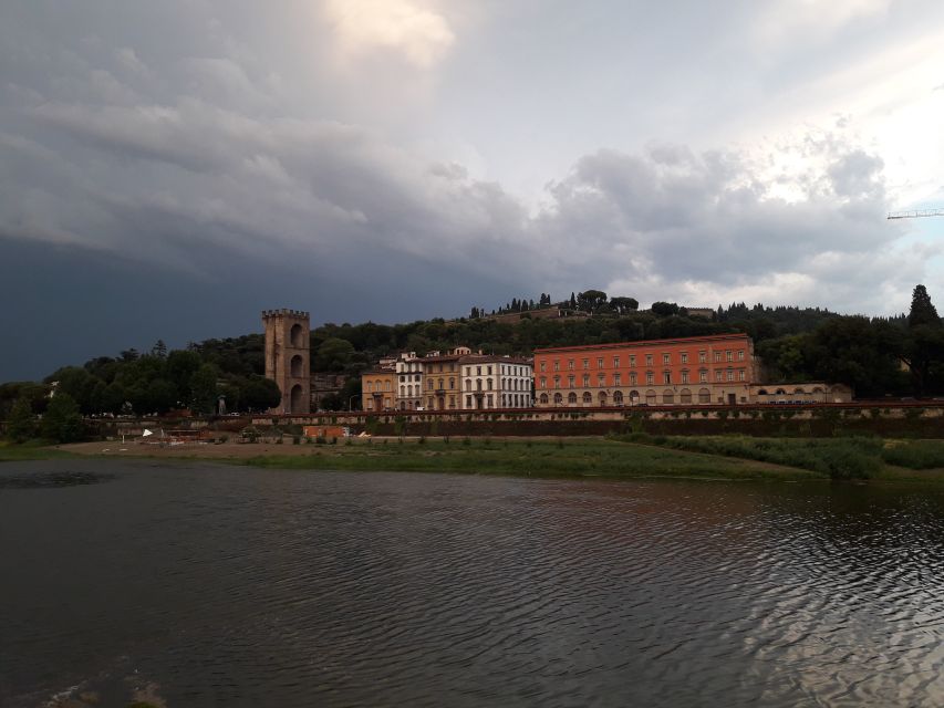 Florence: Eco-Friendly Golf Cart City Tour with Audio Guide - Duomo-area sights and quick understanding of key Florence landmarks