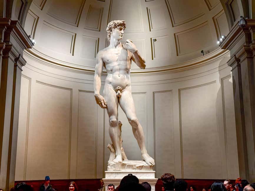 Florence: Exclusive Evening Tour of Michelangelo's David - Why an Evening David Tour Feels Different