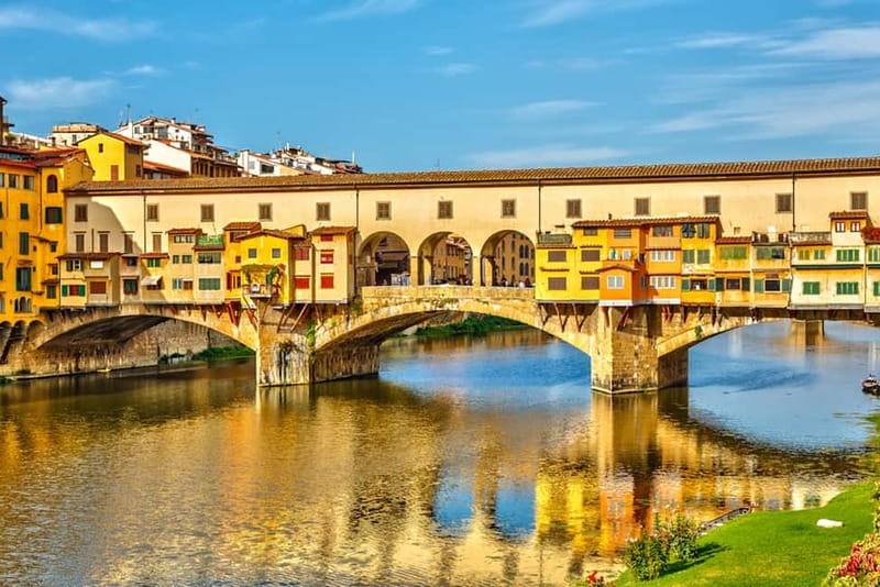 Florence: Exclusive Uffizi Semi-Private Tour, Max 6 People - Inside the Uffizi: your guided route through Renaissance masterpieces