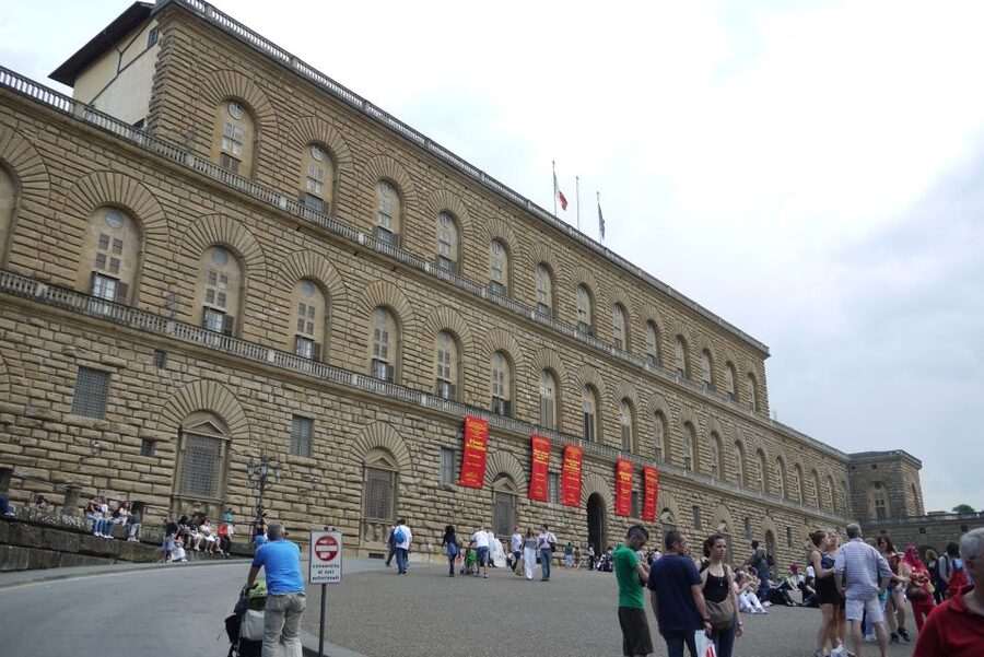 Florence: Fashion Private Tour with Museum Visits - What the 3-Hour Schedule Feels Like in Real Life