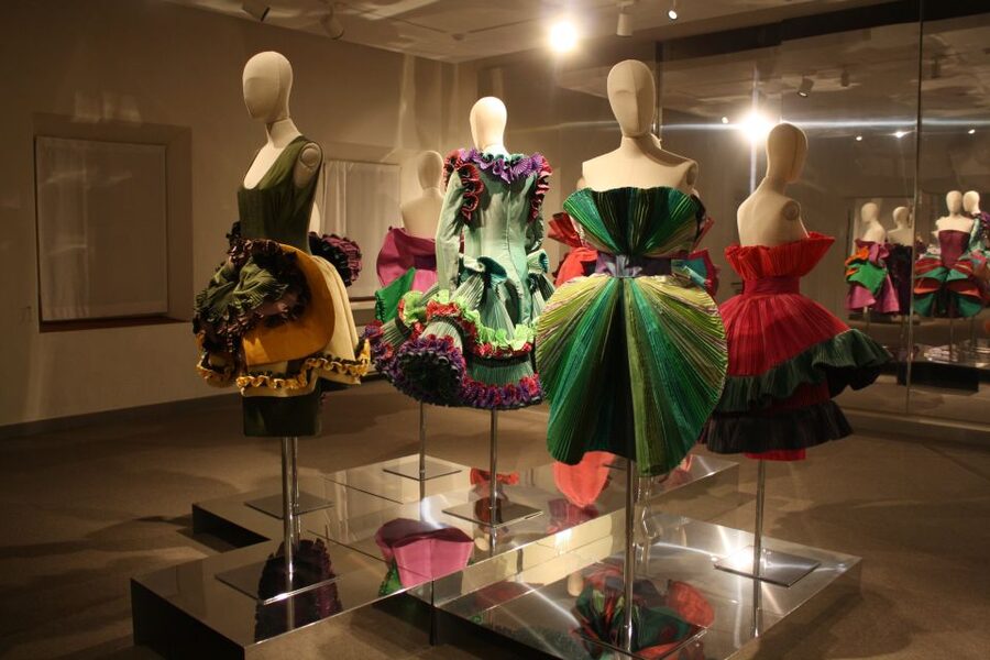 Florence: Fashion Private Tour with Museum Visits - Why Florence Fashion Feels Different Than Any Other City