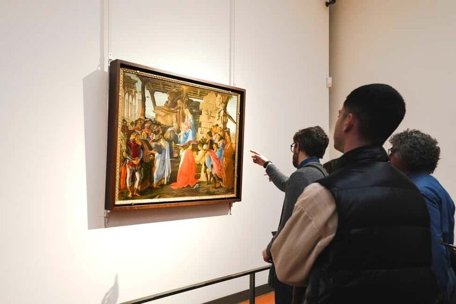 Florence: Fast Track Uffizi Gallery Guided Tour - The Renaissance story you’ll follow through Botticelli and Michelangelo