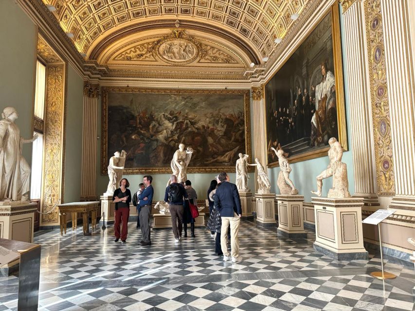 Florence: Fast Track Uffizi Gallery Guided Tour - Small group pacing, radio headsets, and staying sane in the galleries