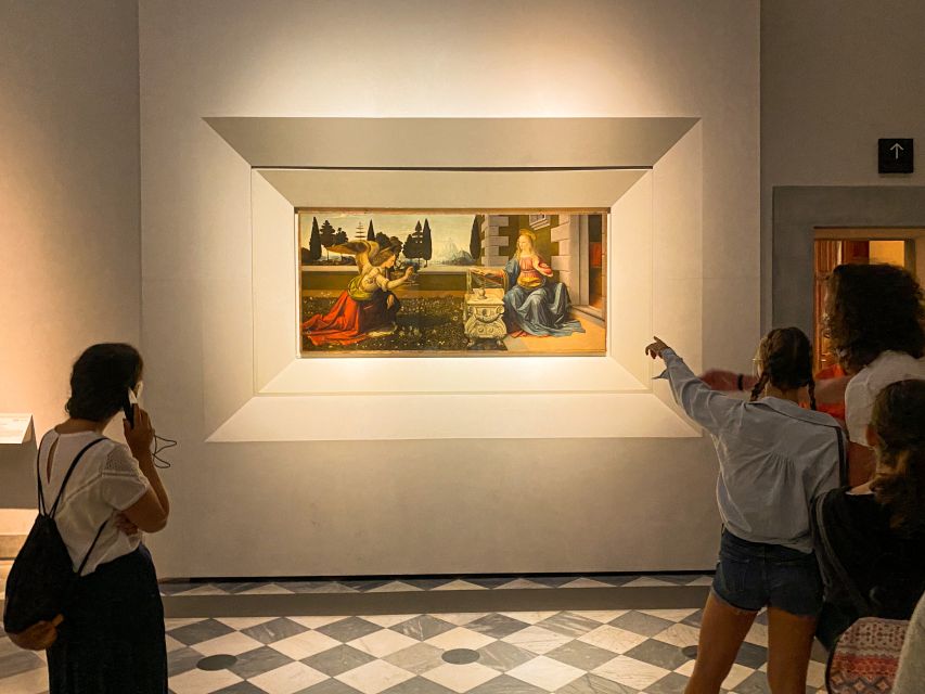 Florence: Fast-track Uffizi Gallery Hosted Tickets - Using the Fast-Track Pass Inside the Uffizi