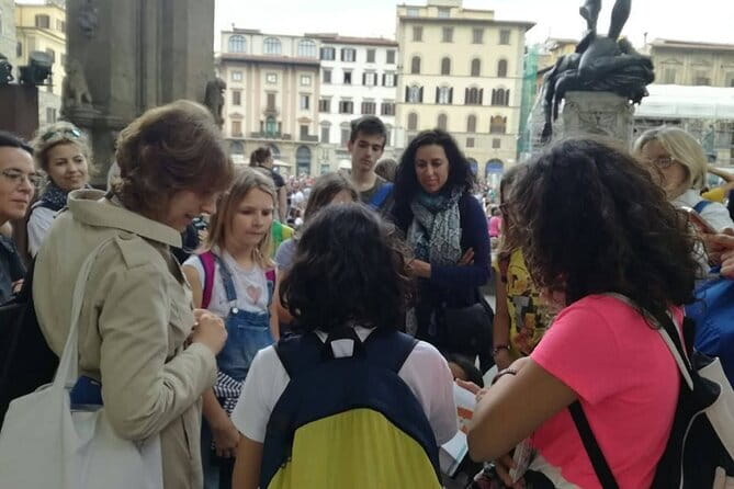 Florence Food & Wine Tour: Tuscan Tastings with Local Guide - Cucina Povera Toscana Plates: Ribollita, Panzanella, Lampredotto, and Friends