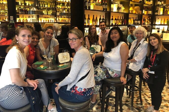 Florence Food & Wine Tour: Tuscan Tastings with Local Guide - Stop at the Delicatessen: Salumi, Olive Oil Bread, and Chianti Basics