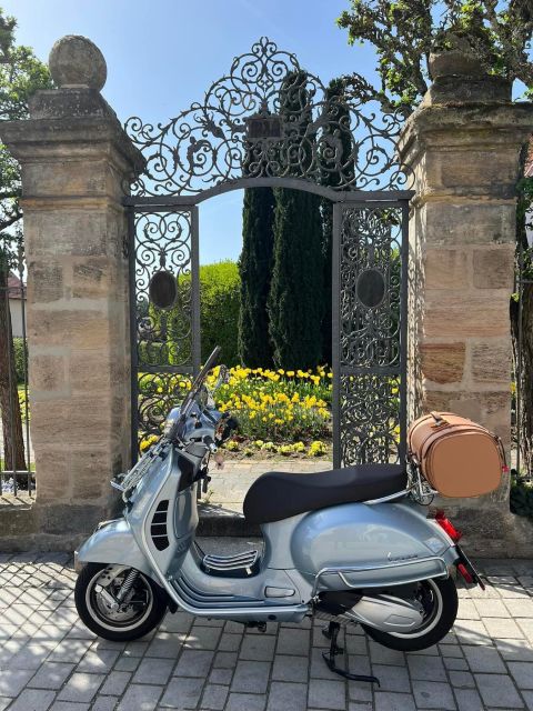 Florence: Full Day Noleggio Vespa, Scooter, and Moped - Getting the scooter started: Via Ventisette Aprile and safety first