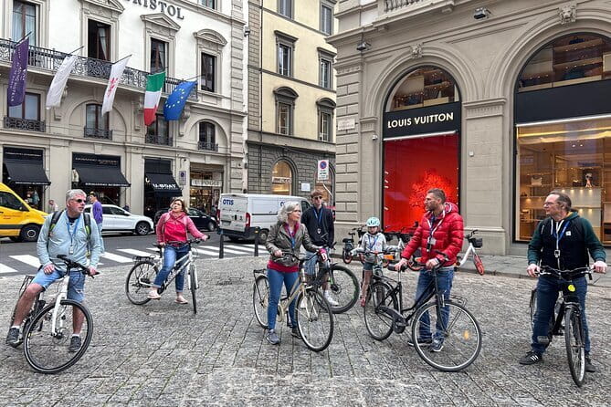 Florence: Guided Bike Tour to Discover the Secrets - Stop by Stop: The Route Through Florence’s Main Public Squares