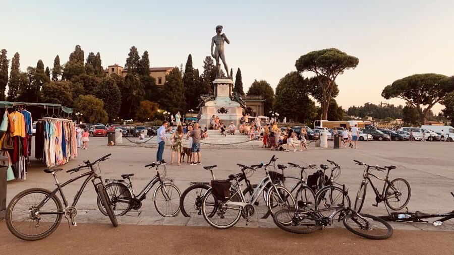 Florence: Guided Bike Tour with Piazzale Michelangelo - A Fast Way to Get Oriented on Florence’s Bike-Friendly Streets