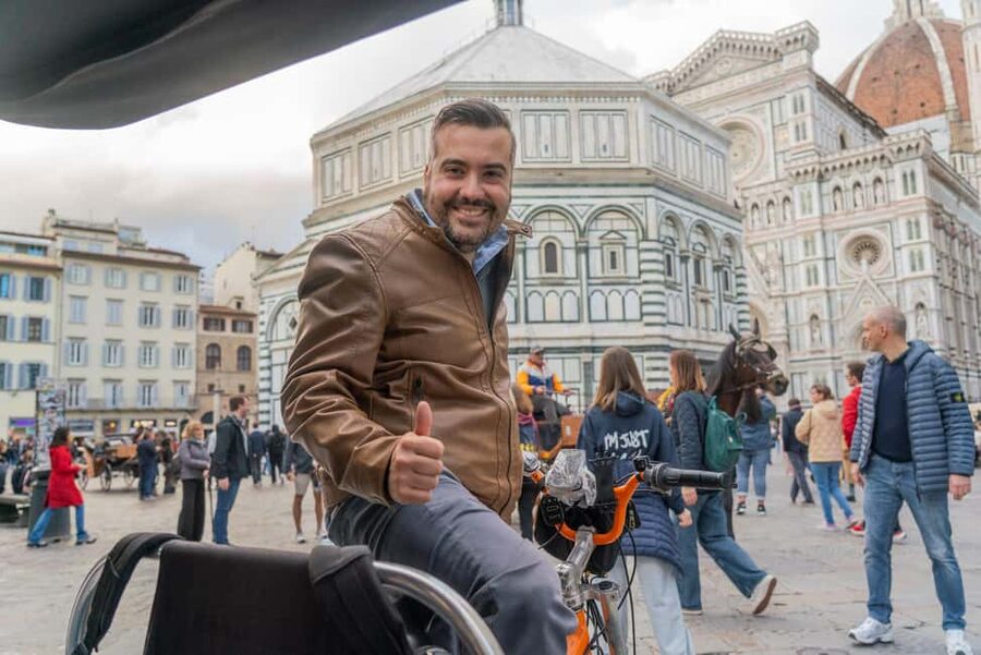 Florence: Guided City Tour by Rickshaw - A rickshaw-led orientation for your first Florentine day