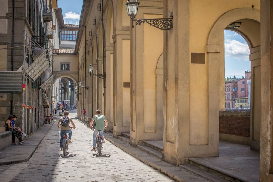 Florence: Guided Tour by E-Bike with Gelato & optional Lunch - Gelato Finale: The Renaissance Treat Moment You Will Actually Remember