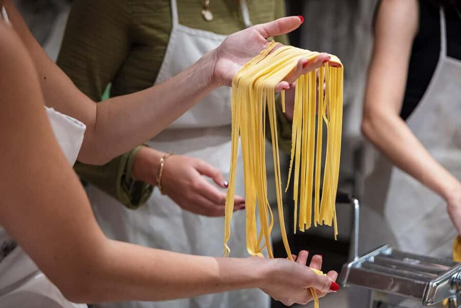 Florence: Handmade Pasta & Dessert Class with Unlimited Wine - Full-Day Food Option: Add a Guided Street Food Walk in Florence