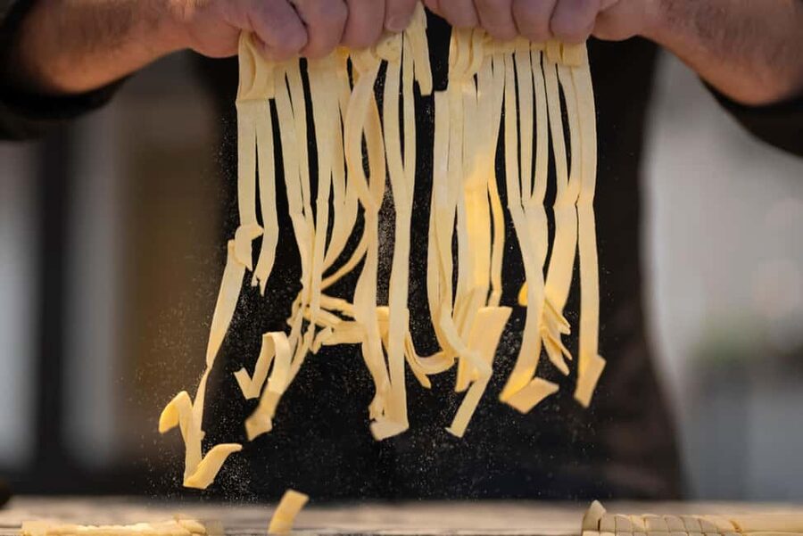 Florence: Highlights Cooking Class with Italian Pastas - Hands-on Pasta School in Florence’s 1700s Room