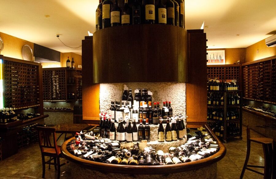 Florence: History Walking Tour with Wine Tasting - Signoria Square and the Renaissance Sculpture Trail