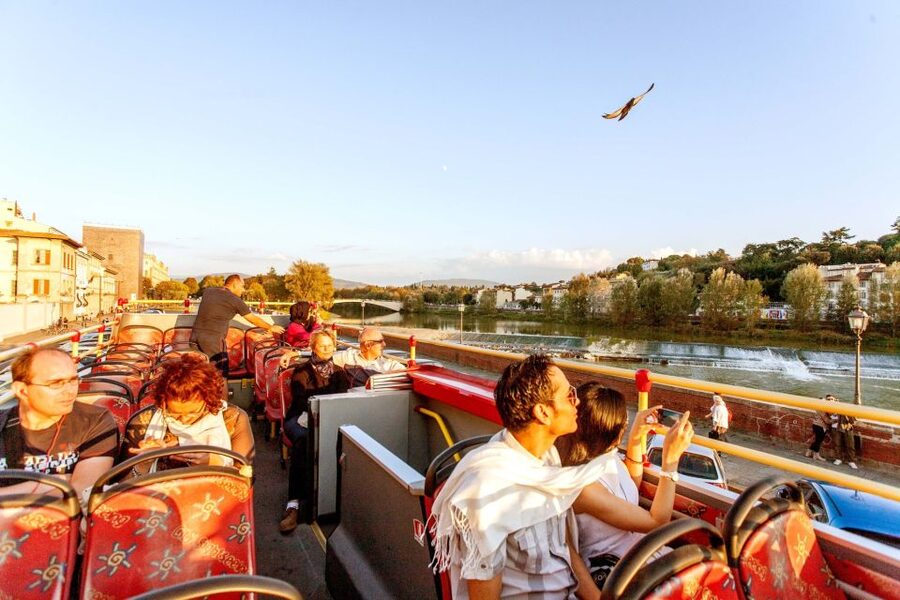 Florence: Hop-on Hop-off Bus Tour: 24, 48 or 72-Hour Ticket - Price and value: why $24 can be a smart purchase