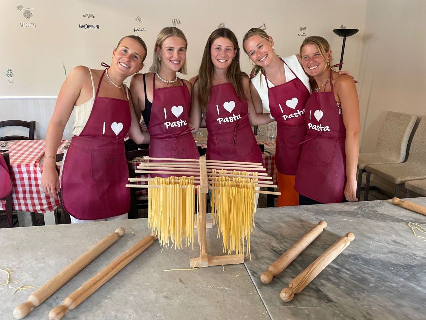 Florence: Lasagna and Spaghetti-Making Class - Fresh spaghetti from scratch, plus slow-simmered pummarola sauce