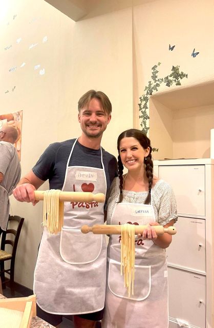 Florence: Lasagna and Spaghetti-Making Class - The palazzo table tradition, organic wine, and how dinner is handled