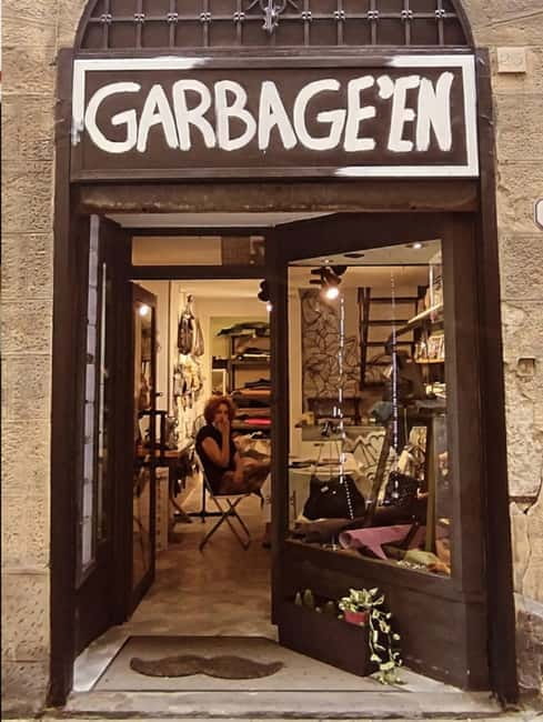Florence: Leather Wallet-Making Workshop with Coffee - Price and value at $96.29 for 2.5 hours