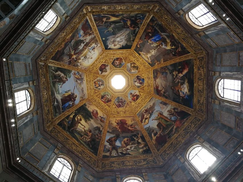 Florence: Medici Chapels Guided Tour - Michelangelo tomb sculpture: how the New Sacristy makes the art make sense