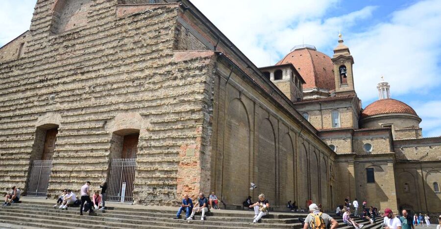Florence: Medici-Themed Bike Tour - Pedaling the Historical Center While the Medici Story Unfolds
