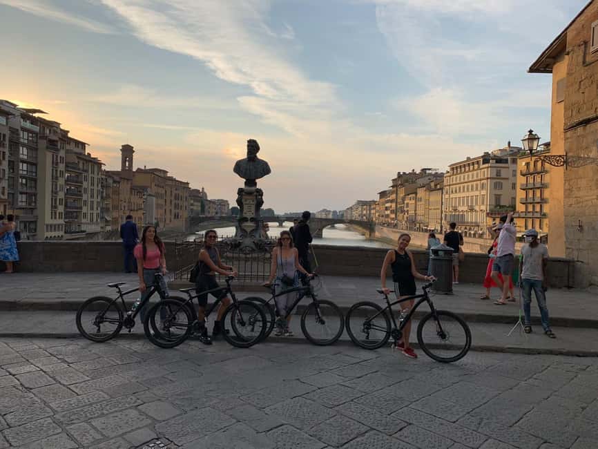Florence: Medici-Themed Bike Tour - Ponte Vecchio: The Bridge Stop and the Medici Secret Passage Story