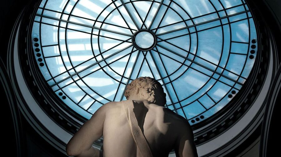 Florence: Michelangelo’s David & A Sip Through a Wine Window - San Lorenzo and Medici connections, why 20 minutes can work