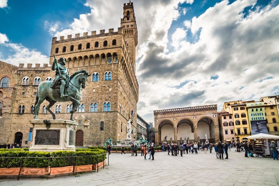Florence: Michelangelo’s David & A Sip Through a Wine Window - Finishing at Mercato Centrale, turn the last hour into a smart food plan
