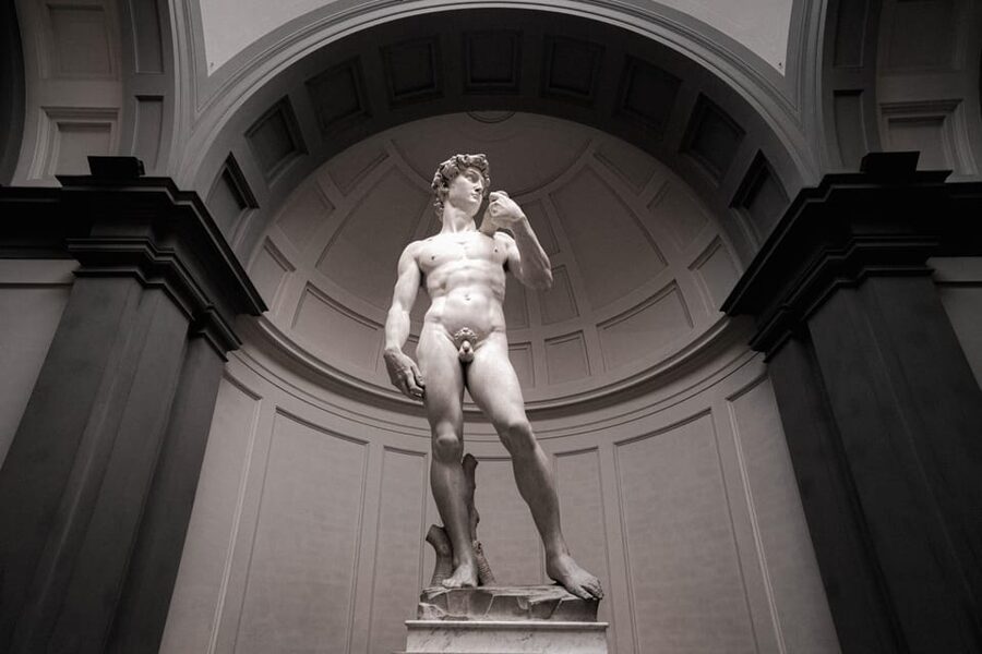 Florence: Michelangelo's David Reserved Entry Tickets - Audio guide vs live guide, and how to choose