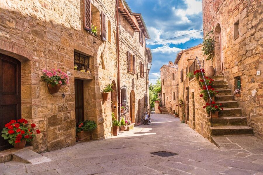 Florence: Monteriggioni & Val d'Orcia Optional Wine Tasting - Why Monteriggioni and Val d’Orcia fit so well into one Florence day