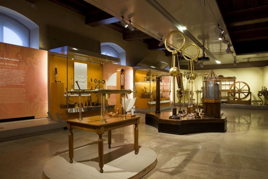 Florence: Museo Galileo Small Group Tour - A practical way to see Galileo in Florence