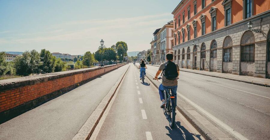 Florence: Night Tour by Electric Bike - The Ride to Piazzale Michelangelo, Quiet Bridges and Citywide Panoramas