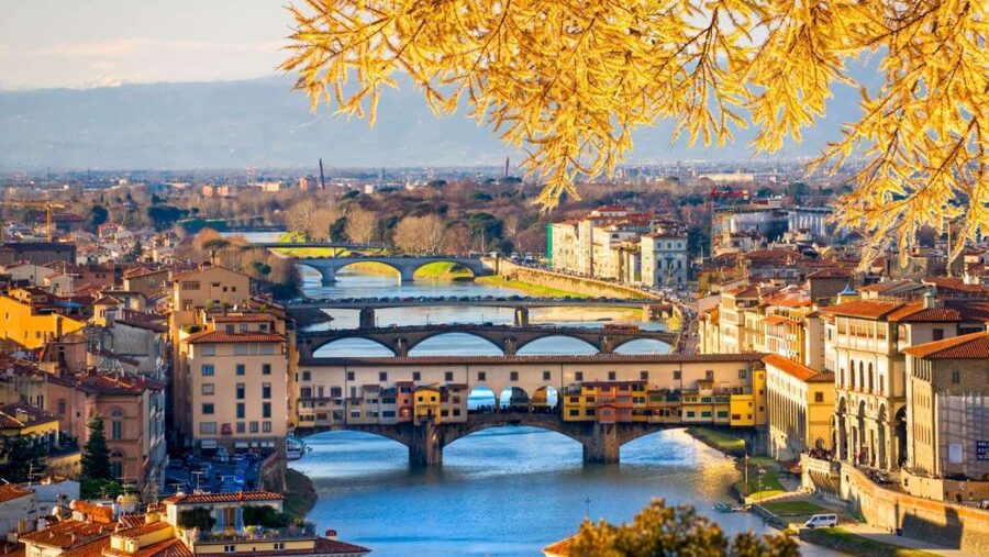 Florence: Old Town Family Tour with Optional Da Vinci Museum - Adding the Leonardo da Vinci Museum, what changes in the 3-hour option