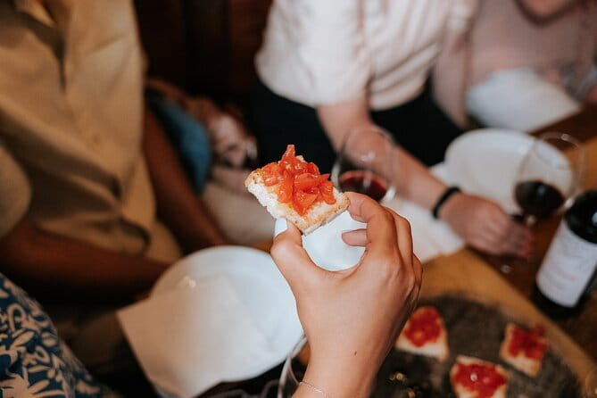 Florence Oltrarno Neighborhood Food & Wine Dine Around - The wine pacing: what to expect when alcohol is built into the plan