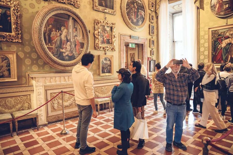 Florence: Palatina Gallery and Pitti Palace Guided Tour - Who this tour fits best, and who might want a different plan