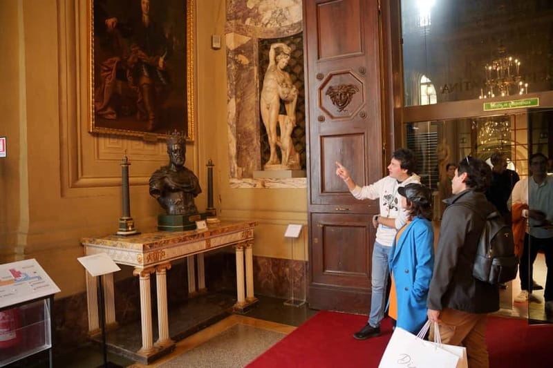 Florence: Palatina Gallery and Pitti Palace Guided Tour - The guide experience, what “made the past alive” actually looks like