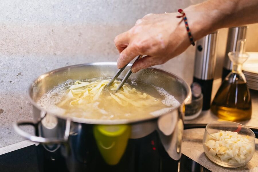 Florence: Pasta and Tiramisu Cooking Class with Local Host - Should You Book This Florence Pasta and Tiramisu Class?