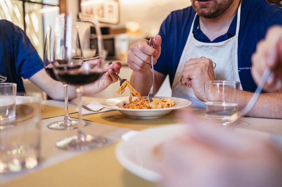 Florence: Pasta and Tiramisu Cooking Class with Local Host - Practical Tips So You Enjoy the Experience More