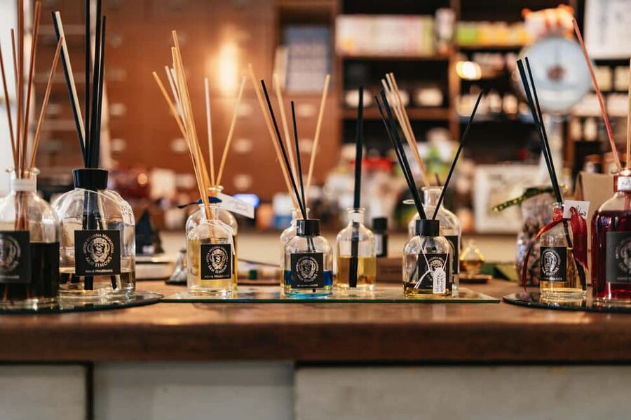 Florence: Perfume Masterclass and Sensory Experience - The practical side: what to bring, what to skip, and how not to lose time