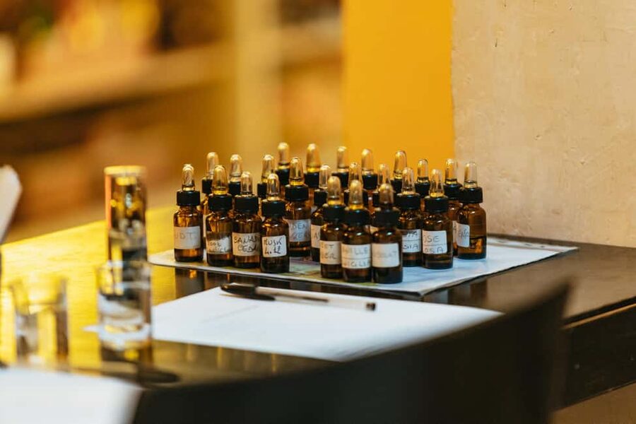 Florence: Perfume Masterclass and Sensory Experience - Timing your Florence day around scent lessons