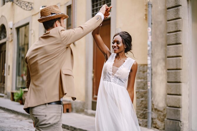 Florence Photoshoot - The Quick Landmark Loop, From Uffizi to Ponte Vecchio
