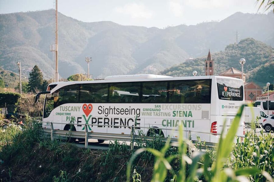 Florence: Pisa, Siena, San Gimignano, and Chianti Experience - How a 12-hour Tuscany sampler keeps the day from feeling chaotic