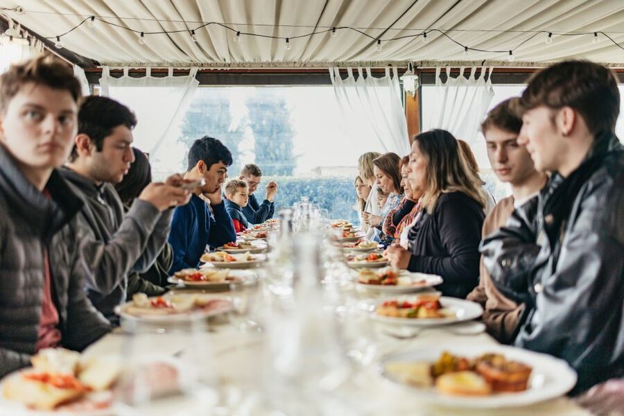Florence: Pisa, Siena, San Gimignano, and Chianti Experience - Chianti winery lunch and tasting: what you are really paying for