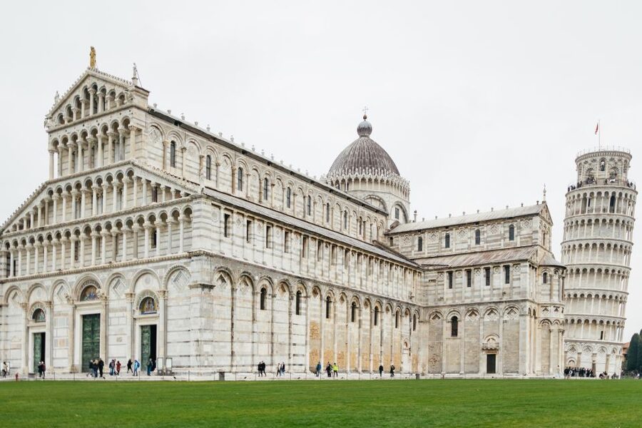 Florence: Pisa, Siena, San Gimignano, and Chianti Experience - Siena in two parts: free time plus a guided walk through key squares