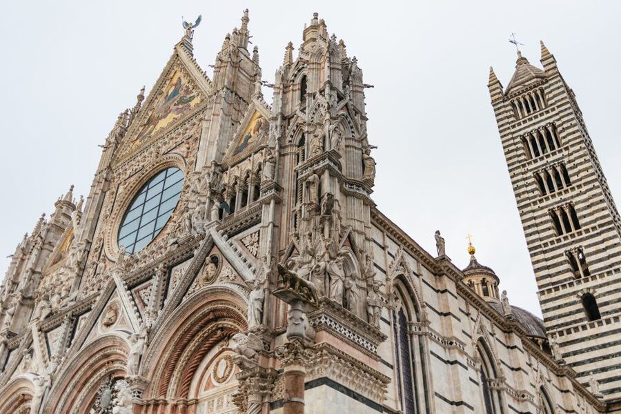 Florence: Pisa, Siena, San Gimignano, and Chianti Experience - Meeting in Santa Maria Novella and staying on schedule