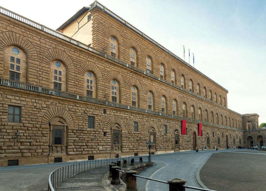 Florence: Pitti Palace Small Group Tour - Palatine Gallery: Raphael, Titian, and Rubens, plus the Medici angle
