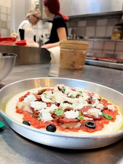 Florence: Pizza and Gelato Cooking Class - Key things to know before you go