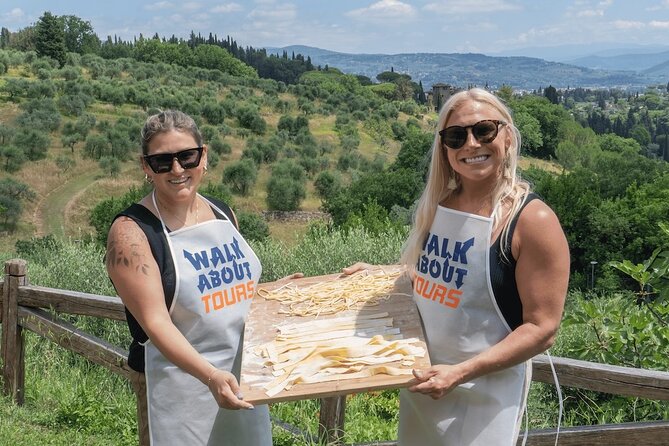 Florence Pizza or Pasta Class with Gelato Making at a Tuscan Farm - A Tuscan farm class that feels like a proper day out