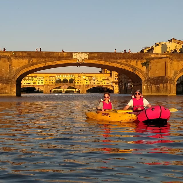 Florence: Ponte Vecchio and City Sights Guided Kayak Cruise - Vasari Corridor and Goldsmith Workshops, Seen Like a Local Secret